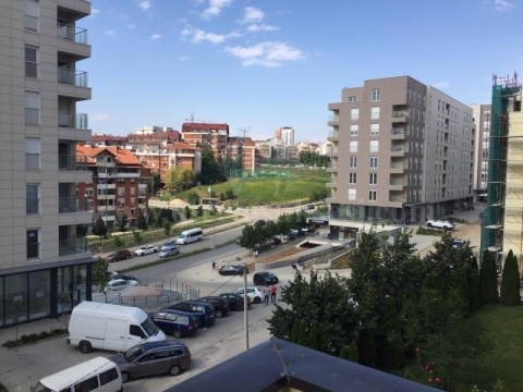 Shes banesen 75m2 kati i -III- / Prishtine
