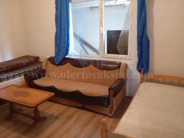 Jap me qira dhoma ne kuader te shtepis / Prishtine