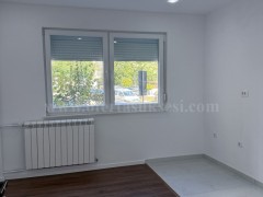 Jap me qira banesen-zyren 70m2 kati i -I-/Prishtine