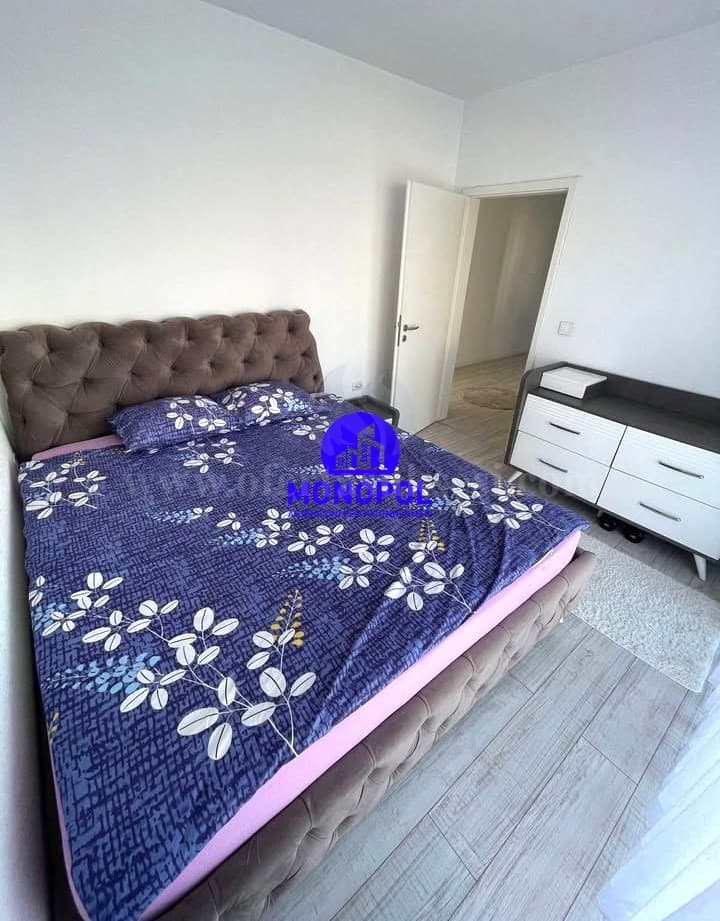 Shes banesen 94m2 kati i -II-/Prishtine — fotografia 5