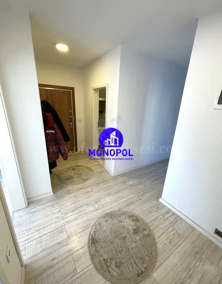 Shes banesen 94m2 kati i -II-/Prishtine — fotografia 8