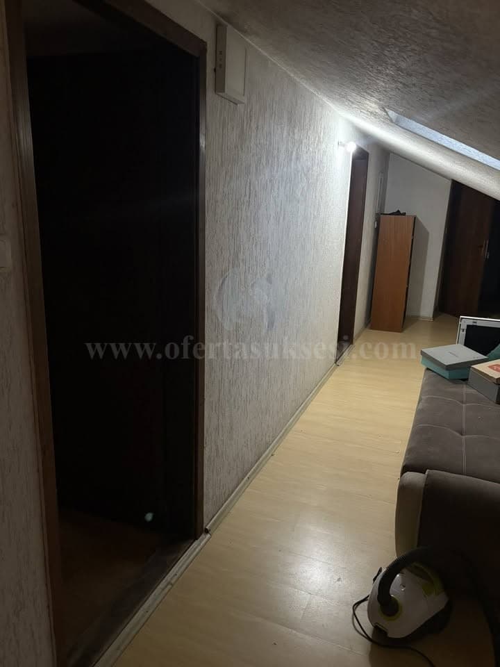 Shes banesen 75m2 kati i -VI-/Prishtine — fotografia 7