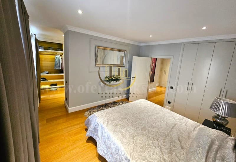 Jap me qira shtepin 250m2 me 3 ari oborr/Prishtine — fotografia 4