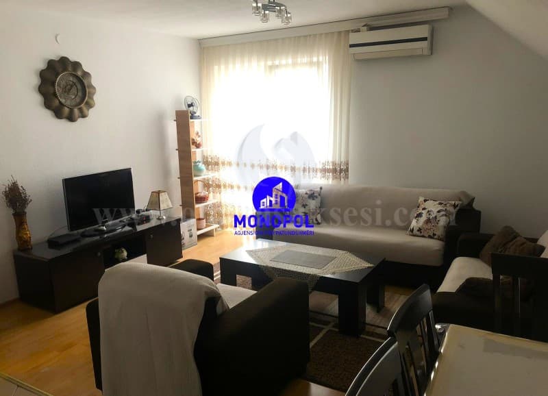 Jap me qira katine e shtepis 100m2 kati i -II-/Prishtine — fotografia 1