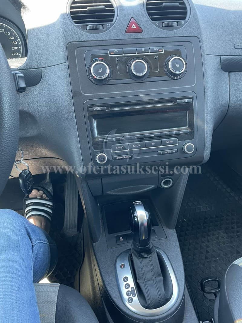 Shes VW Caddy Maxi 1.6 TDI — fotografia 8