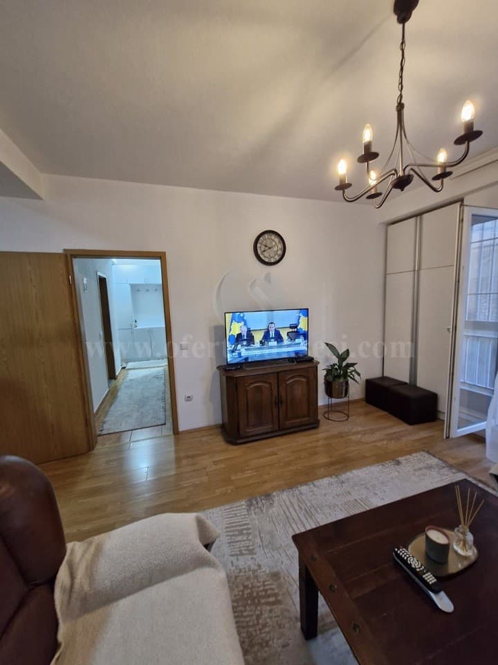 Shes banesen 55m2 kati i -I-/Prishtine — fotografia 8