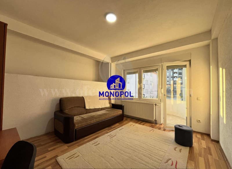 Jap me qira shtepin-zyren dy kateshe 150m2/Prishtine — fotografia 8