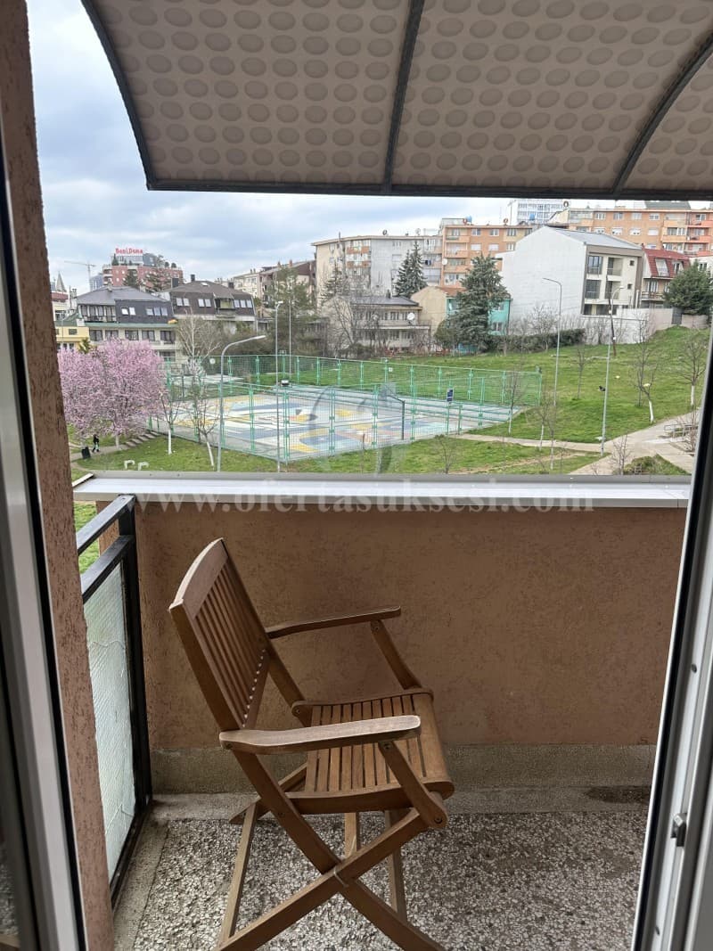 Jap me qira banesen 72m2 kati i -III-/Prishtine — fotografia 4