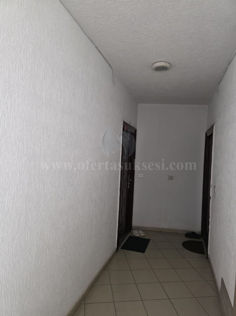 Jap me qira banesen 54m2 kati i -IV- / Prishtine — fotografia 5