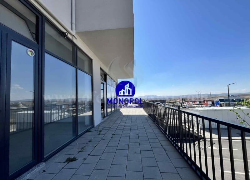 Jap me qira lokalin 50m2 kati i -I-/Prishtine — fotografia 4