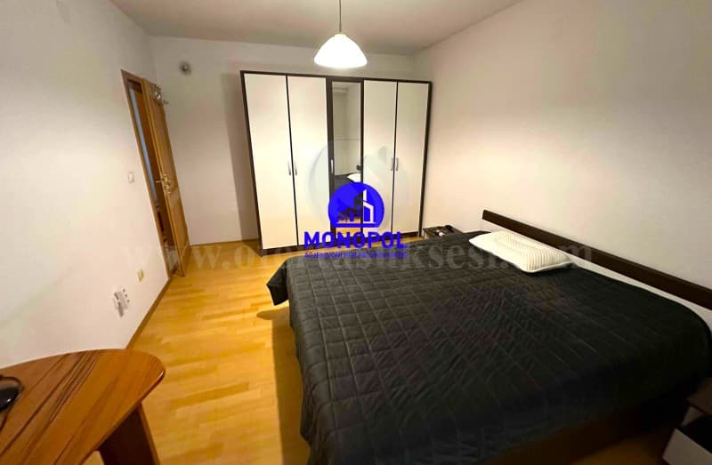 Jap me qira shtepin dy katshe 200m2 / Prishtine — fotografia 8