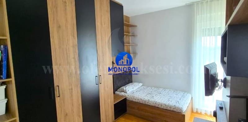 Jap me qira shtepin 200m2 dy kateshe / Prishtine — fotografia 6