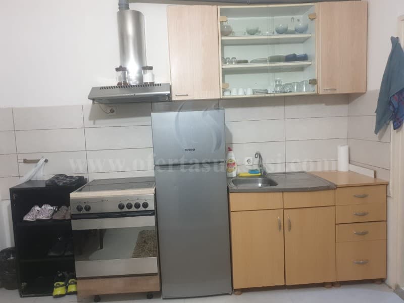 Jap me qira banesen afer 50m2 kati perdhes/Prishtine — fotografia 3