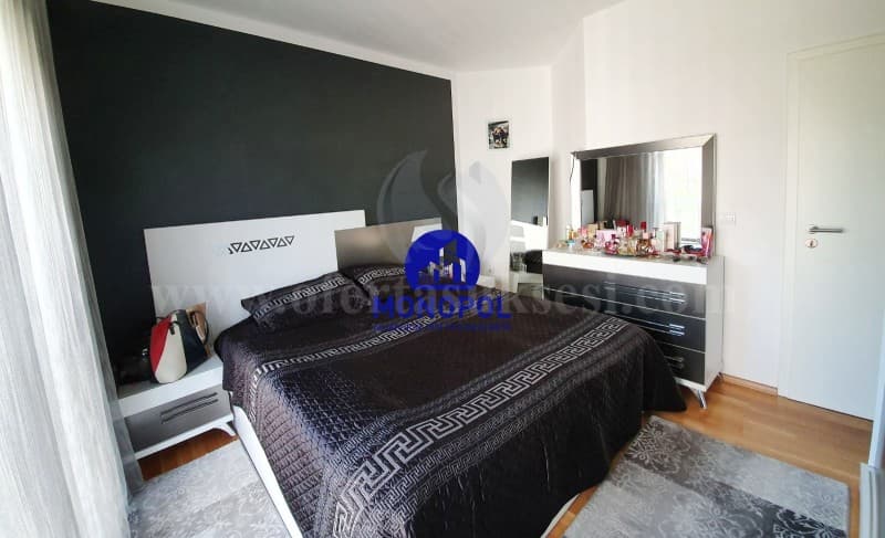 Shes banesen 135m2 kati i -IV- / Prishtine — fotografia 6