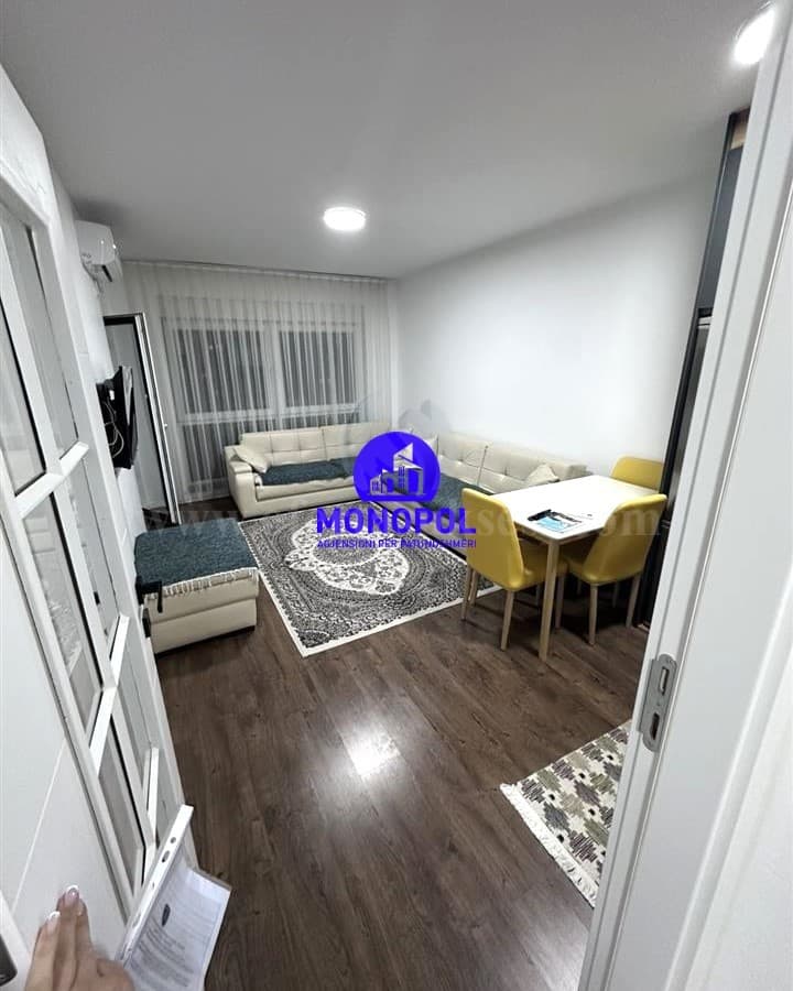 Jap me qira banesen 60m2 kati i -VII- / Fushe Kosove — fotografia 2