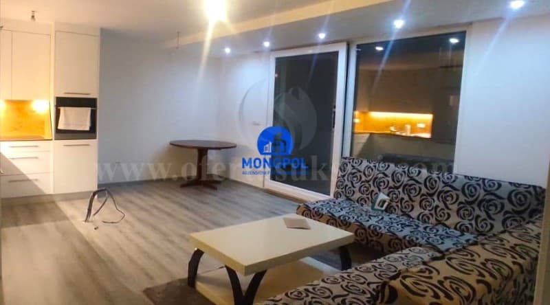 Jap me qira banesen-penthouse 85m2 kati i -VII-/Prishtine — fotografia 2