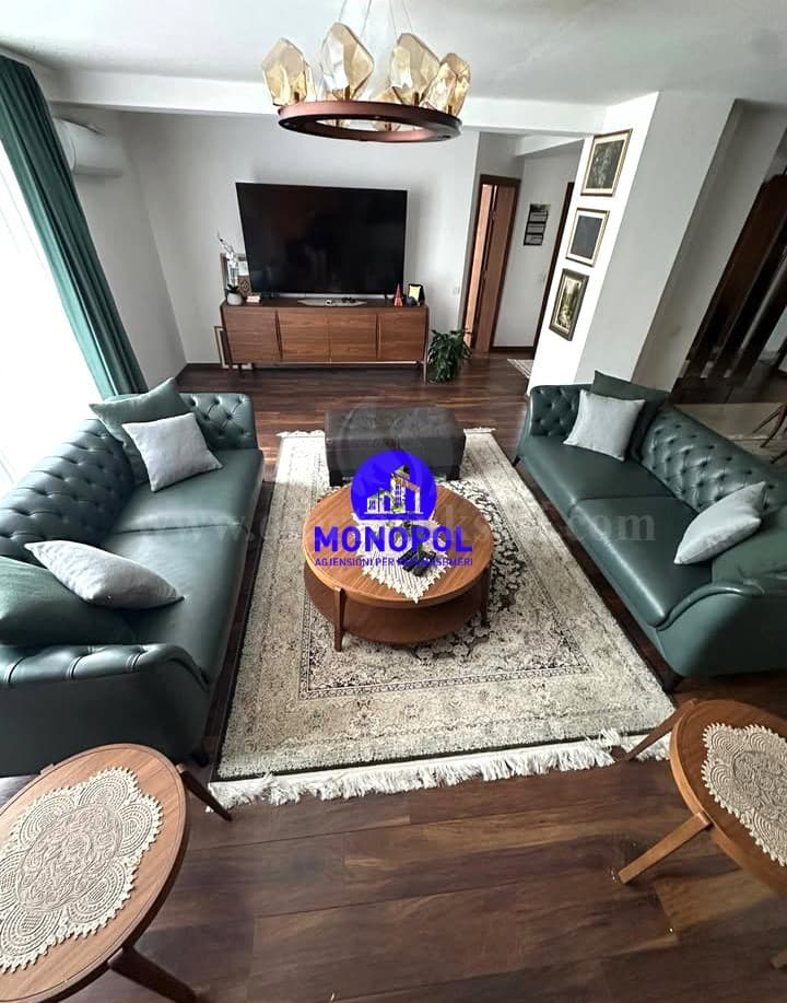 Jap me qira katin e shtepis 70m2 kati i -I- /Prishtine — fotografia 1