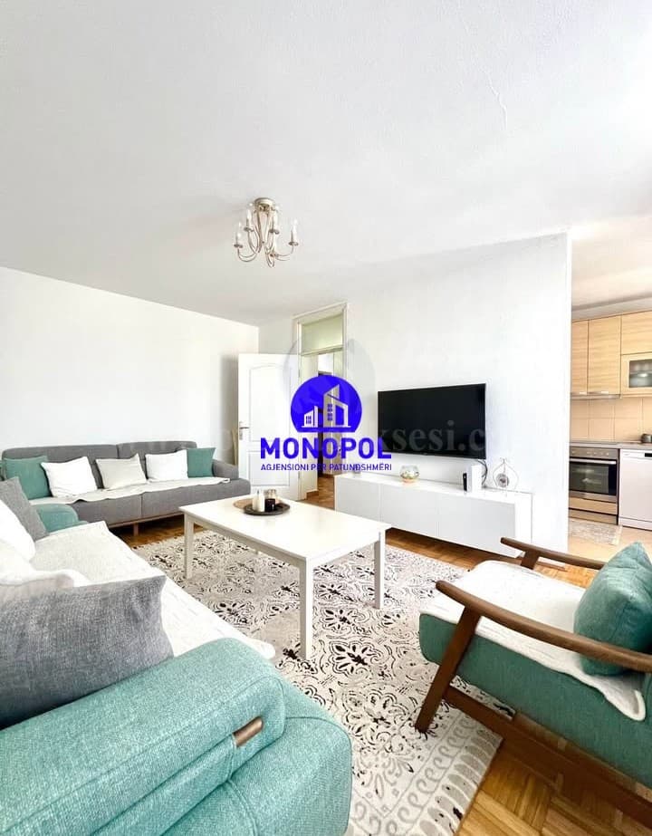 Shes banesen 65m2 kati i -VII-/Fushe Kosove — fotografia 3