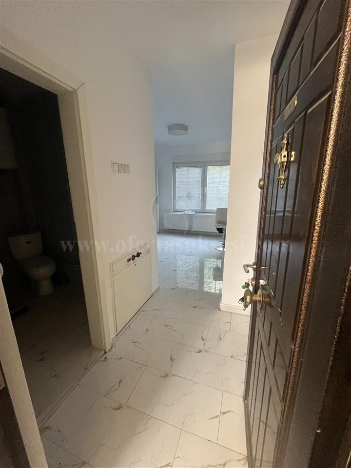 Jap me qira banesen-zyren 40m2 kati perdhes /Prishtine — fotografia 4