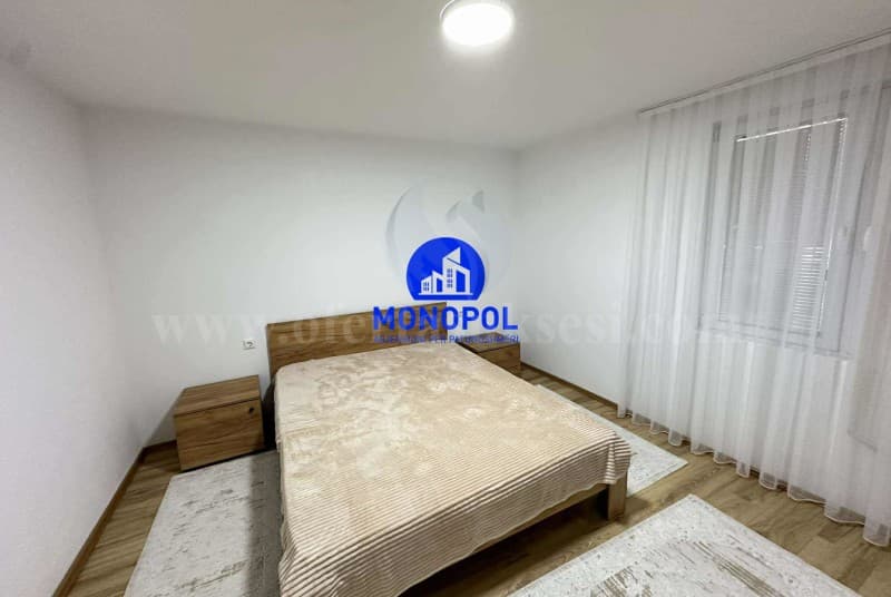 Jap me qira shtepin nje katshe 100m2 / Prishtine — fotografia 4