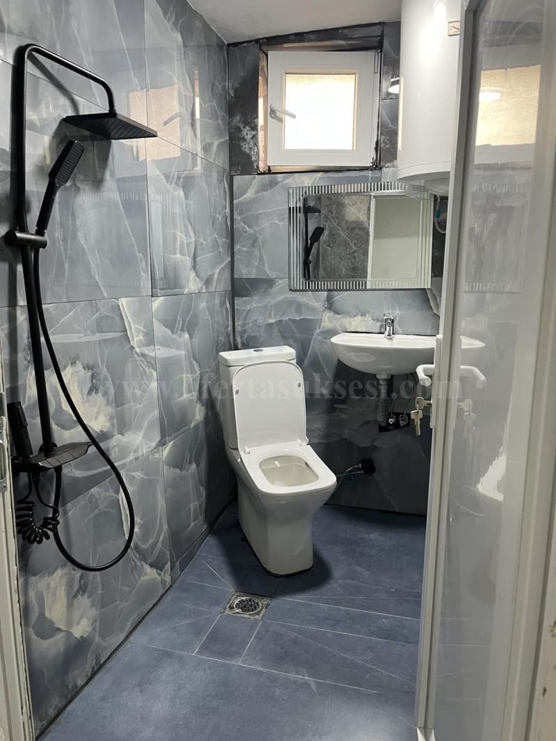 Jap me qira dhoma ne kuader te shtepis 65m2/Prishtine — fotografia 2