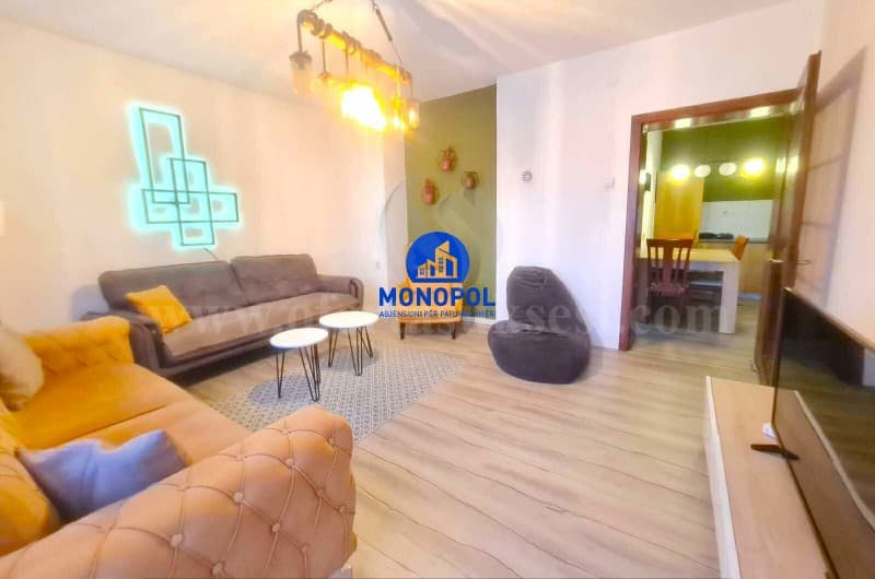 Jap me qira banesen 85m2 kati i -IV- /Prishtine — fotografia 1