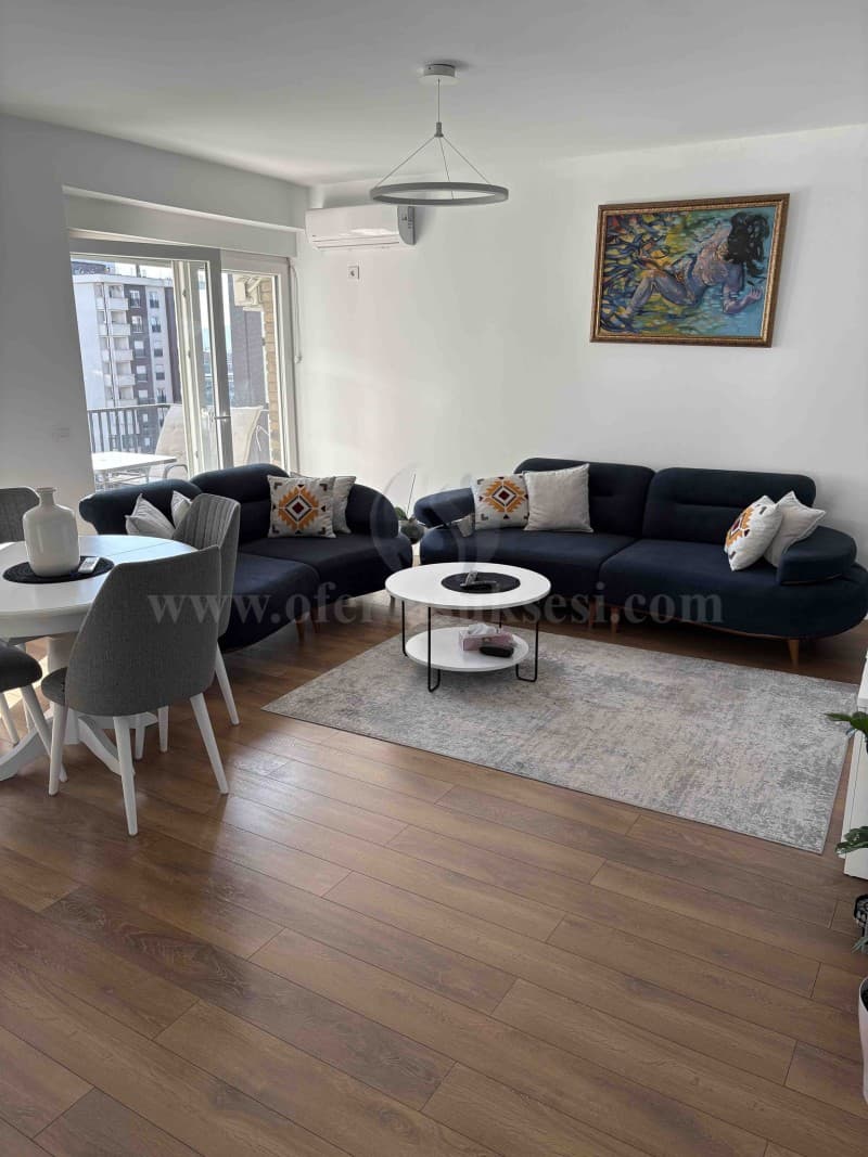 Shes banesen 100m2 kati i -VII- / Prishtine — fotografia 1