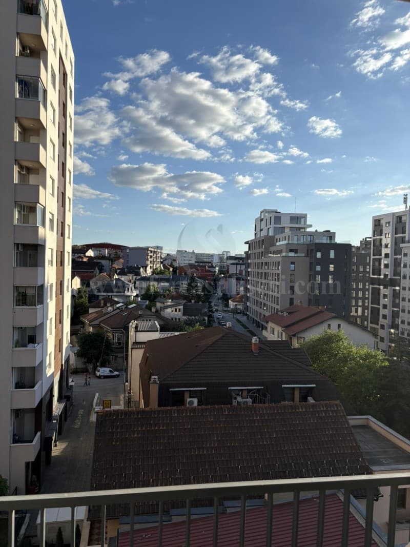 Shes banesen 100m2 kati i -VII- / Prishtine — fotografia 4