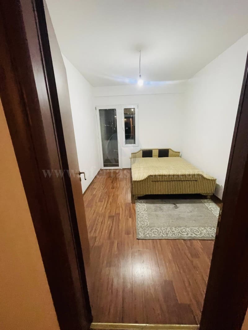 Jap me qira banesen 100m2 kati i -I-/Prishtine — fotografia 5