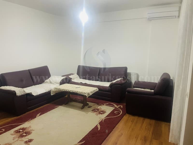 Jap me qira banesen 100m2 kati i -I-/Prishtine — fotografia 1