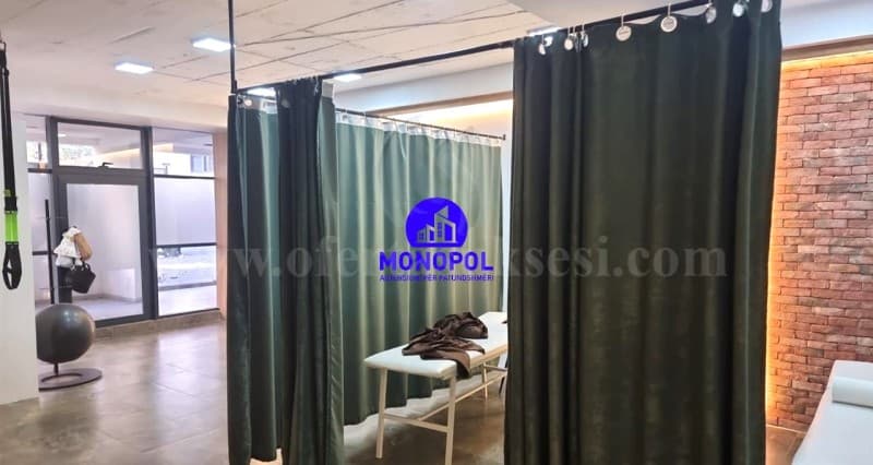 Jap me qira lokalin 73m2 kati perdhes/Prishtine — fotografia 1