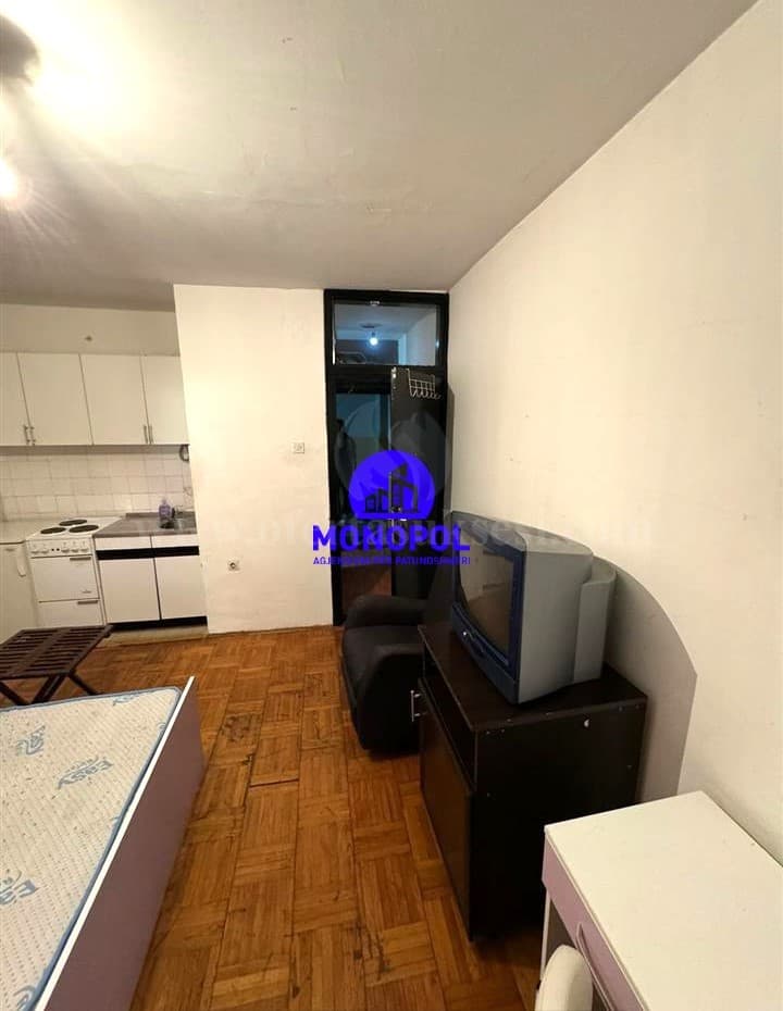 Jap me qira garsonieren 21m2 kati i -III- / Prishtine — fotografia 4