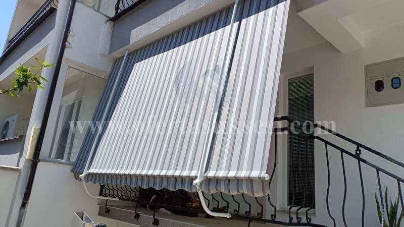 Shes dhe Punojme Tenda dielli, Pergolla — fotografia 4