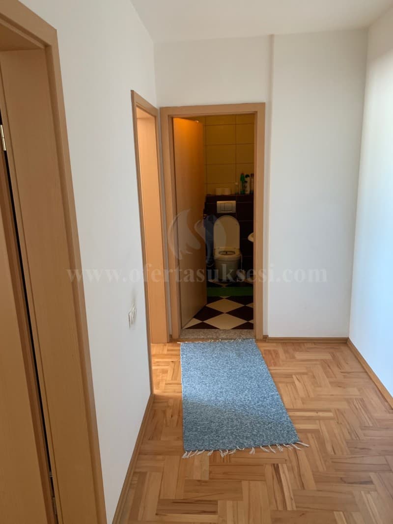 Jap me qira banesen 80m2 kati i -III-/Prishtine — fotografia 5