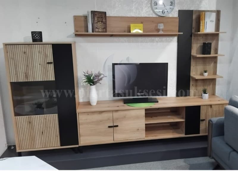 Shes komoda për TV