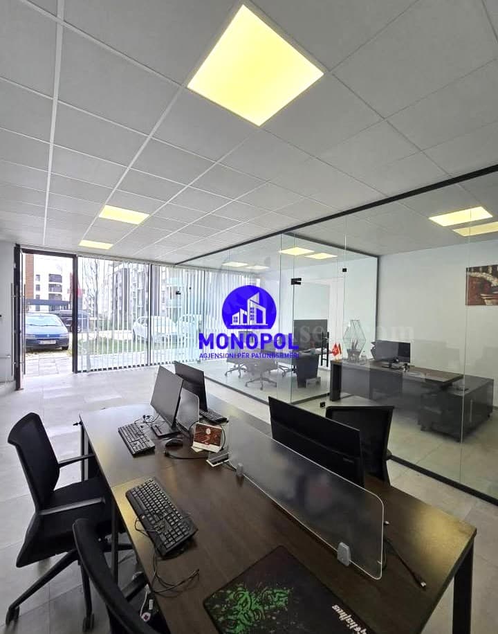 Jap me qira lokalin 81m2 kati perdhes/Prishtine — fotografia 4