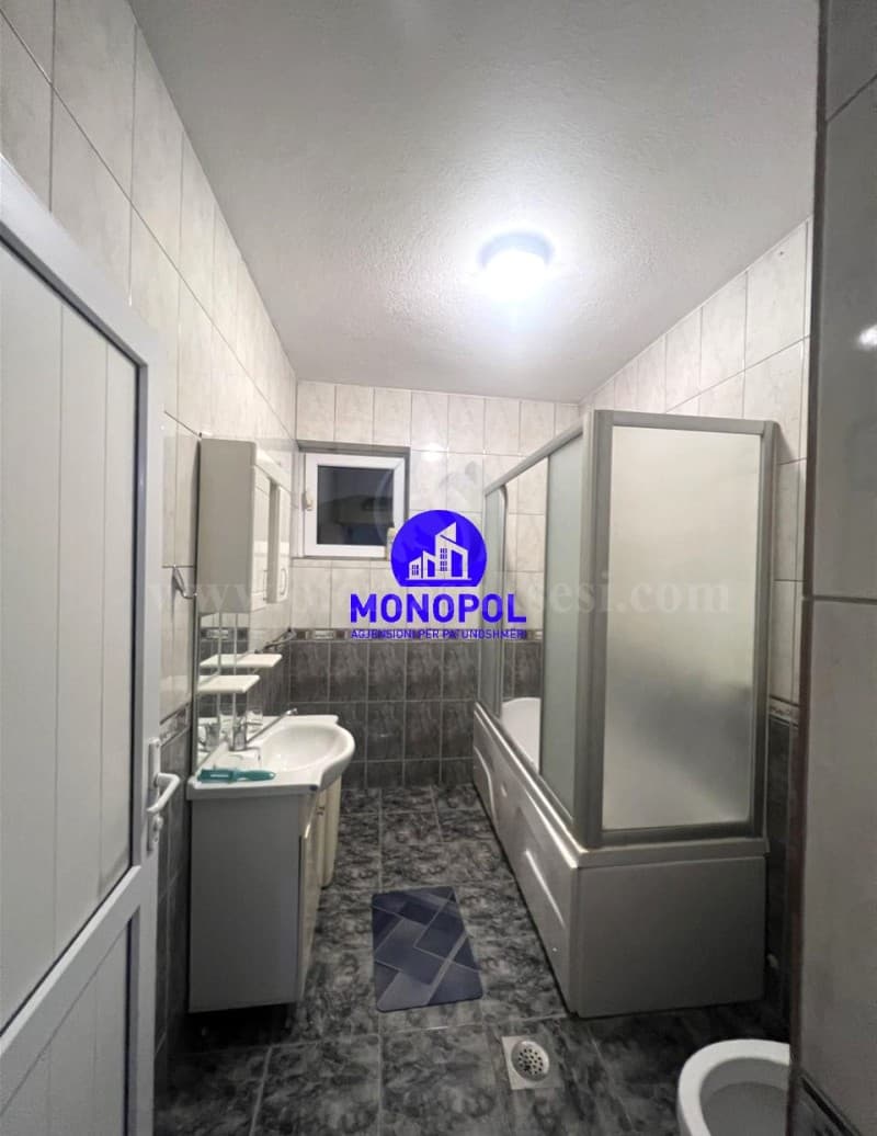 Jap me qira katine e shtepis 160m2 kati i -III-/Prishtine — fotografia 6