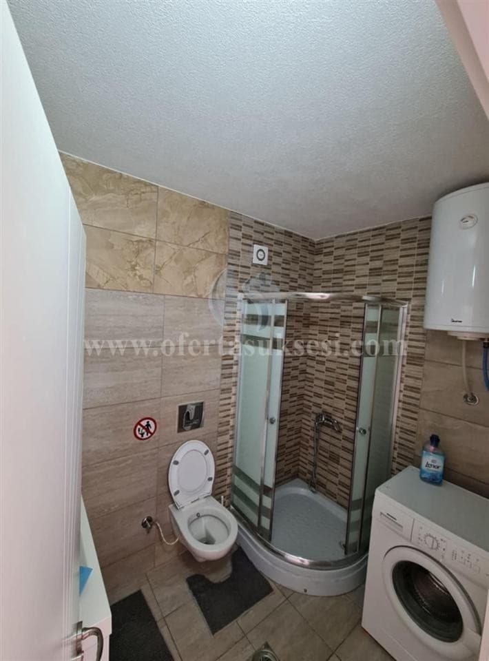 Jap me qira banesen 75m2 kati i -IV- /Prishtine — fotografia 2