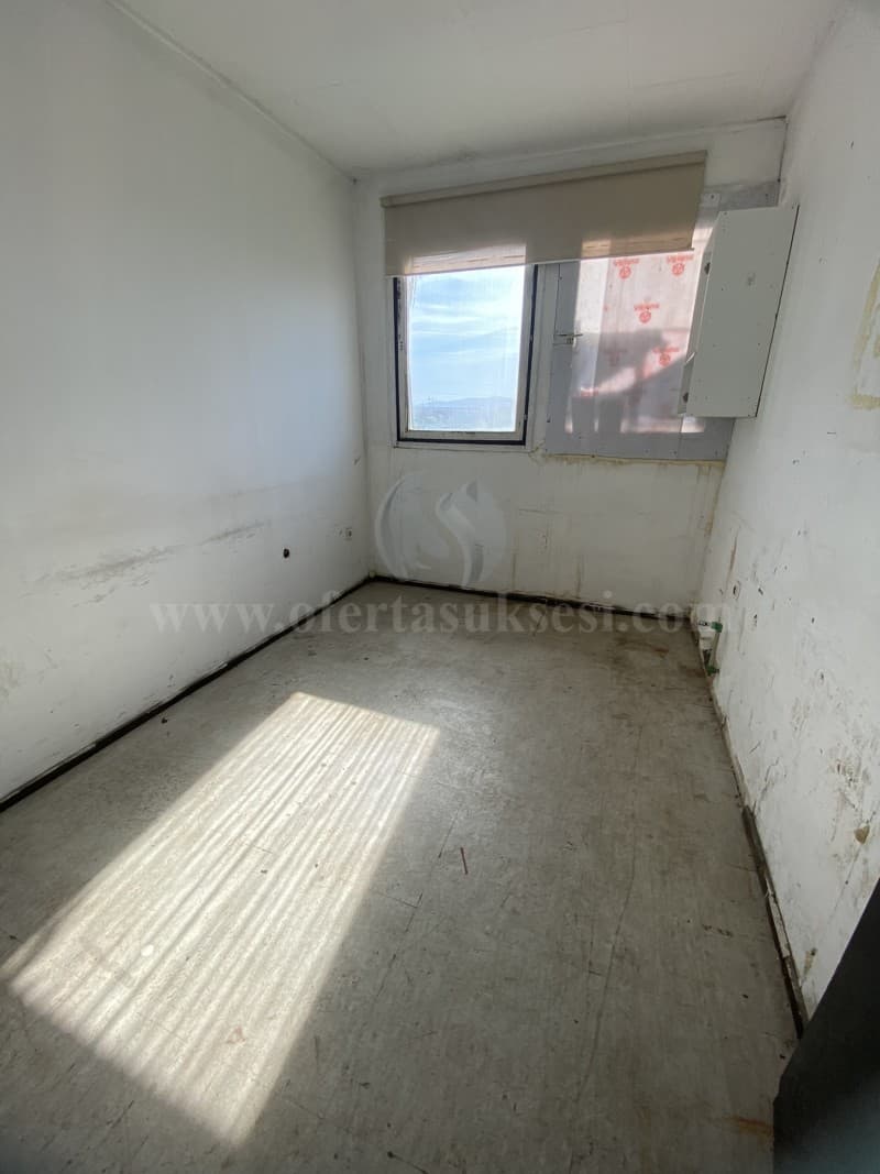 Jap me qira objektin 420m2 + 80m2 zyre, 50m23 plato/Prishtine — fotografia 7