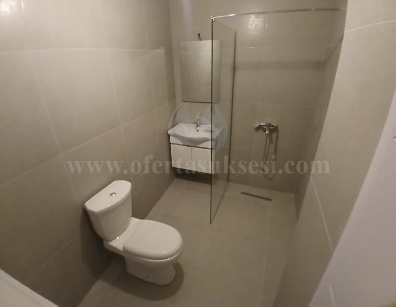 Jap me qira banesen 63m2 kati -III-/Fushe Kosove — fotografia 10