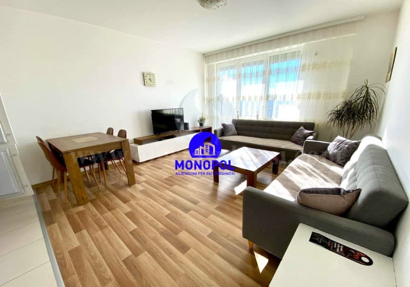 Jap me qira banesen 80m2 kati i -III-/Prishtine — fotografia 1