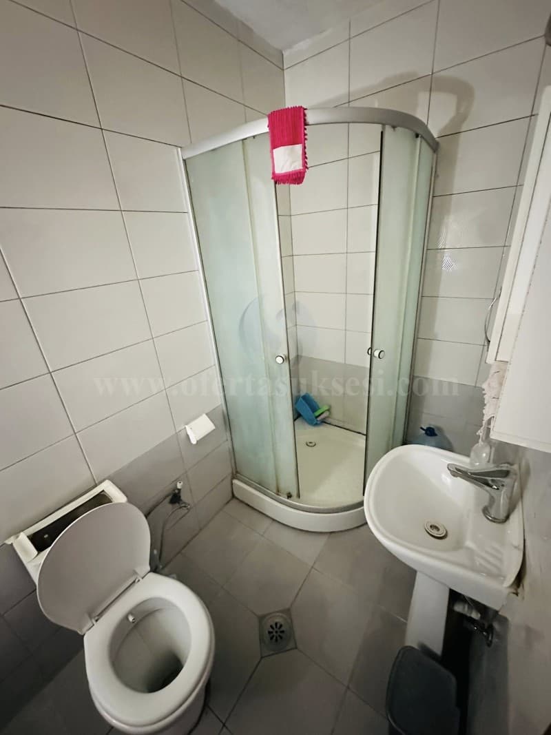 Jap me qira banesne 78m2 kati i -VIII- / Prishtine — fotografia 8