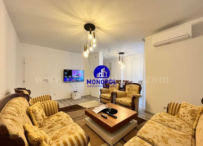 Jap me qira banesen 90m2 kati i -IV- /Prishtine — fotografia 2