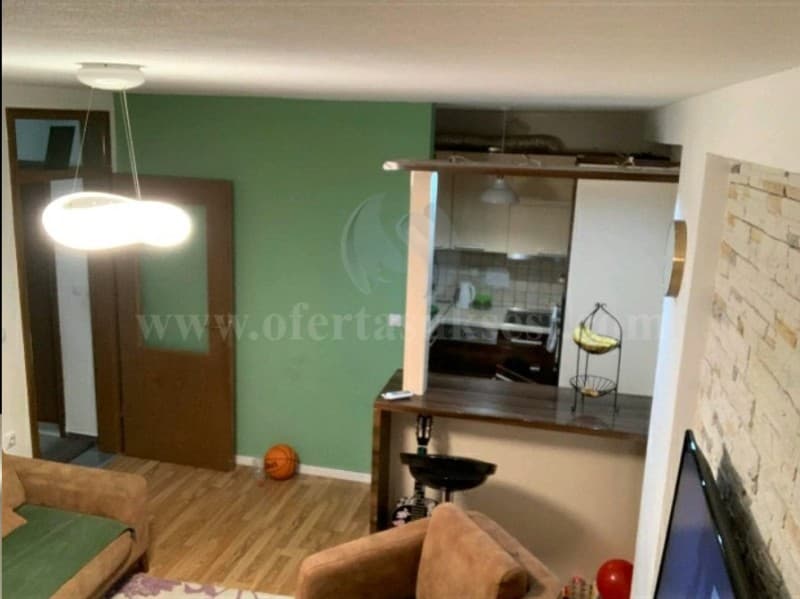 Jap me qira banesen 60m2 kati i -V-/Prishtine — fotografia 2