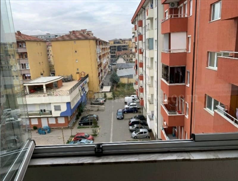 Jap me qira banesen 60m2 kati i -V-/Prishtine — fotografia 4