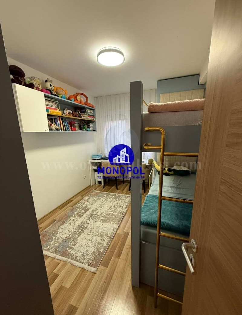 Shes banesen 80.4m2 kati i -III-/Prishtine — fotografia 5