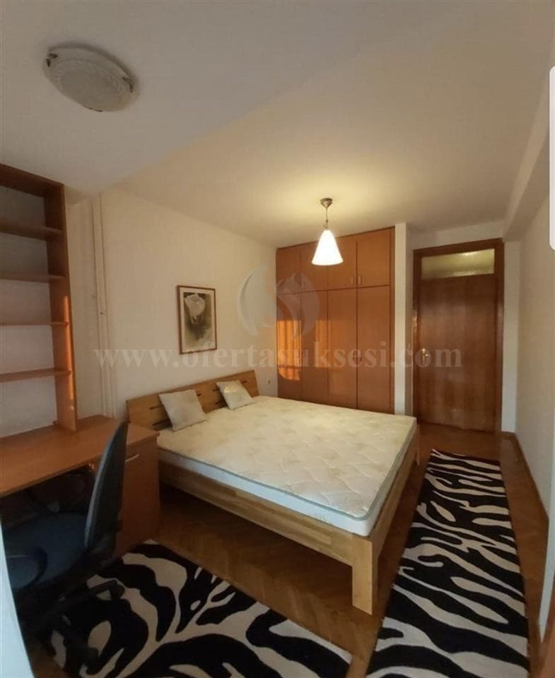 Jap me qira banesen 150m2 kati i -III-/Prishtine — fotografia 5