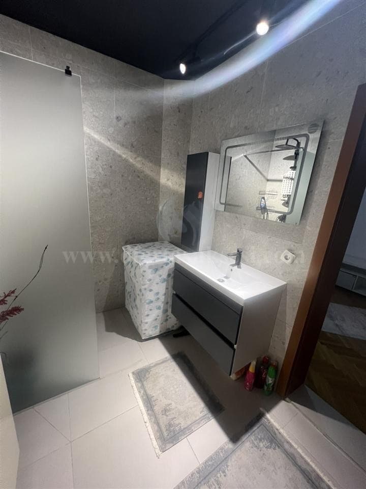 Jap me qira katin e shtepis 100m2 kati i -II-/Prishtine — fotografia 8