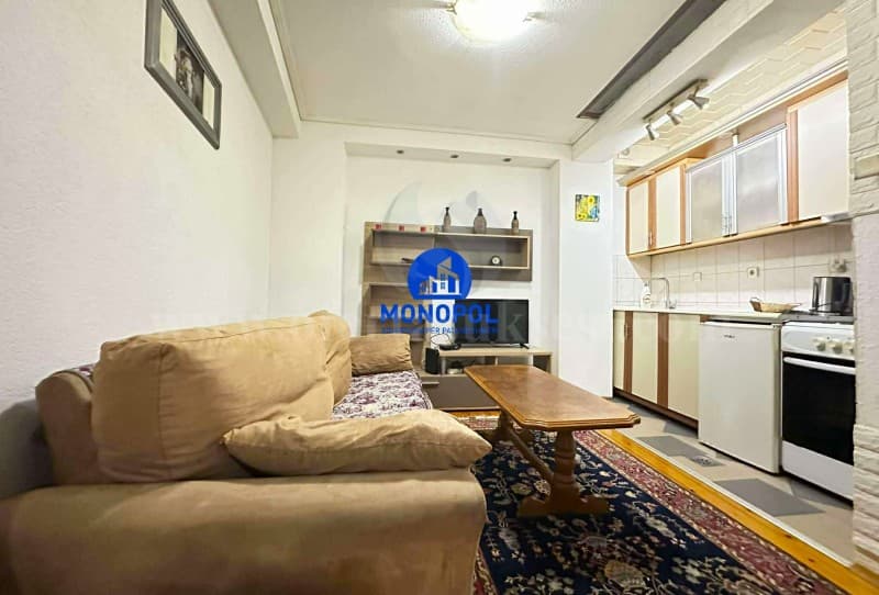 Jap me qira katine e shtepis 50m2 kati perdhes/Prishtine — fotografia 1