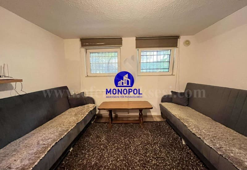 Jap me qira banesen 20m2 kati bodrum / Prishtine — fotografia 2